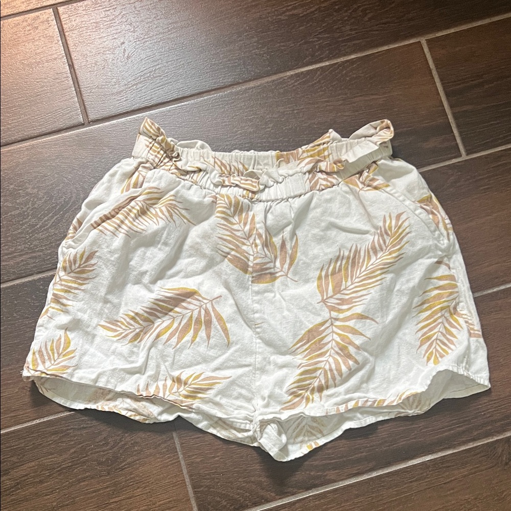 Tropical Leaf Print Women's Shorts